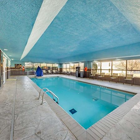 Best Western Plus Midwest City Inn & Suites Esterno foto