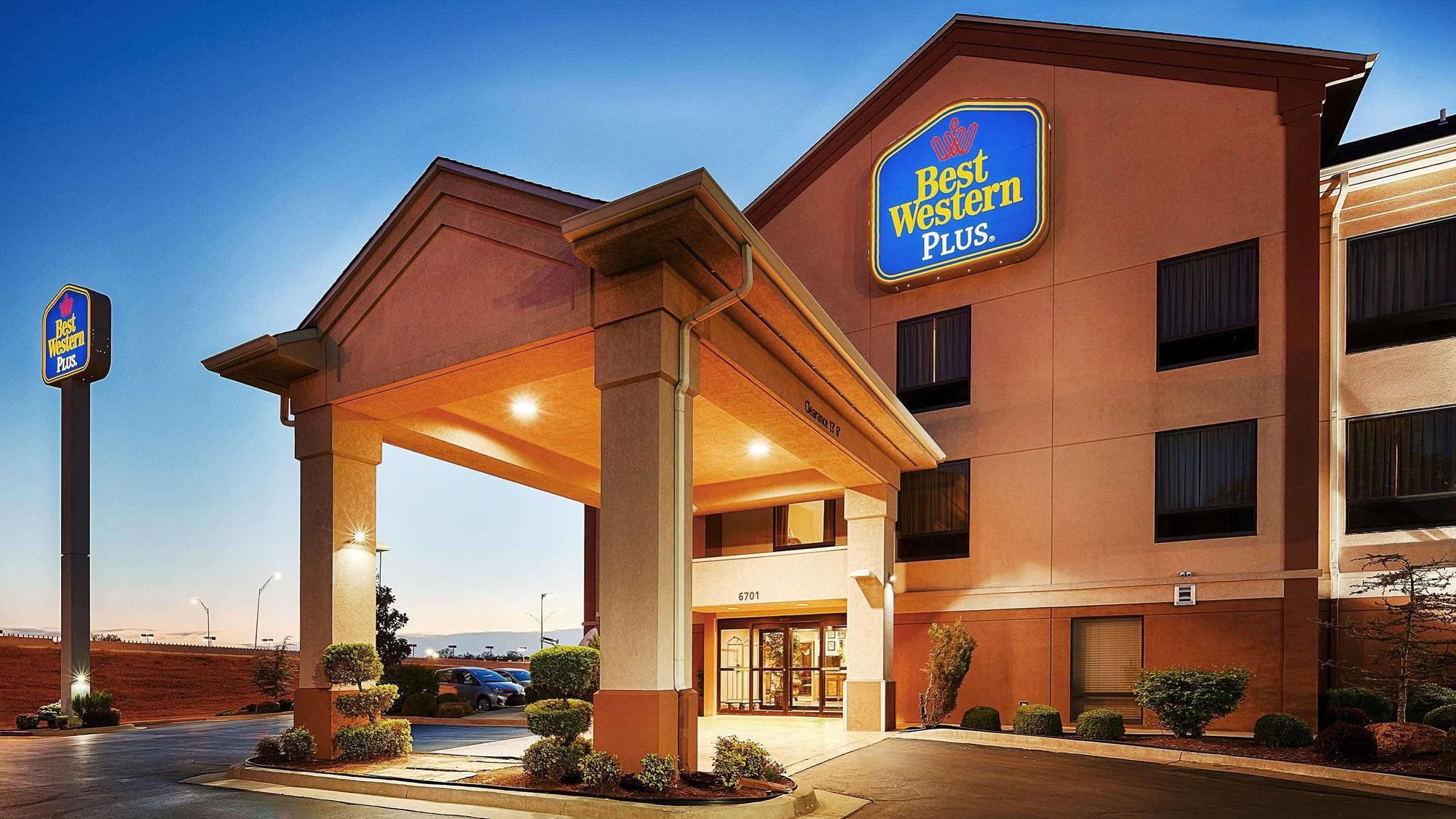 Best Western Plus Midwest City Inn & Suites Esterno foto